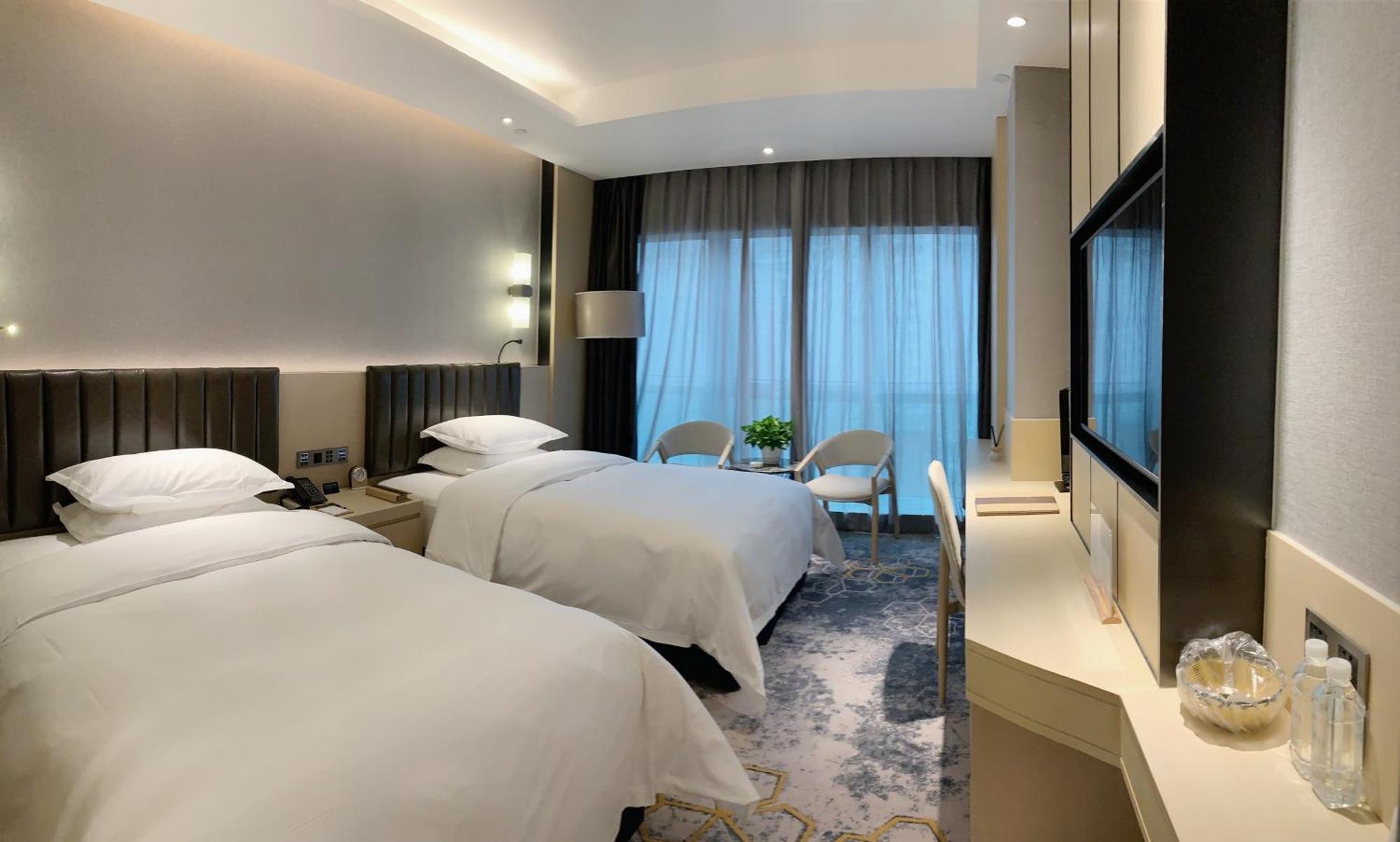 Chongqing Liyuan Hotel Екстериор снимка