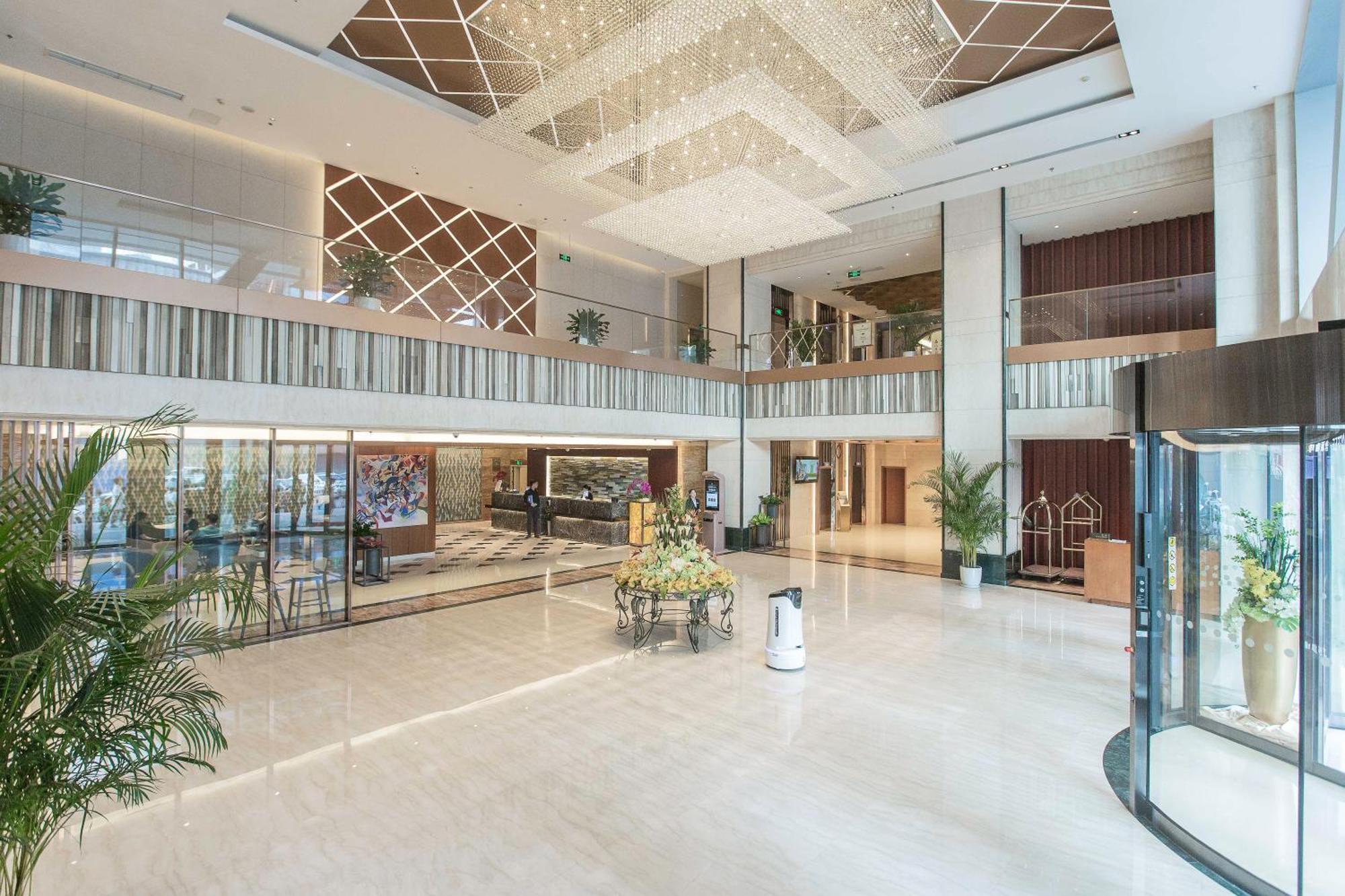 Chongqing Liyuan Hotel Екстериор снимка