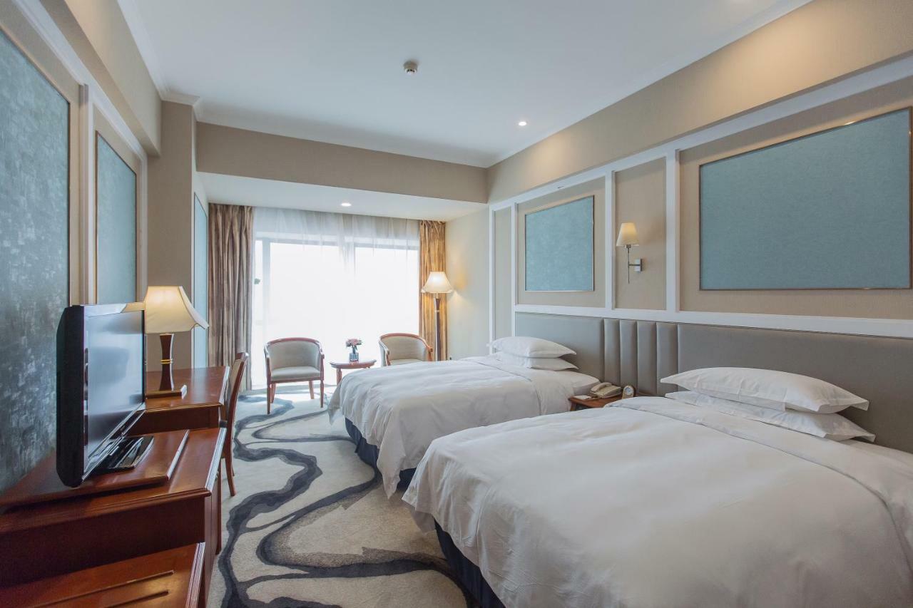 Chongqing Liyuan Hotel Екстериор снимка
