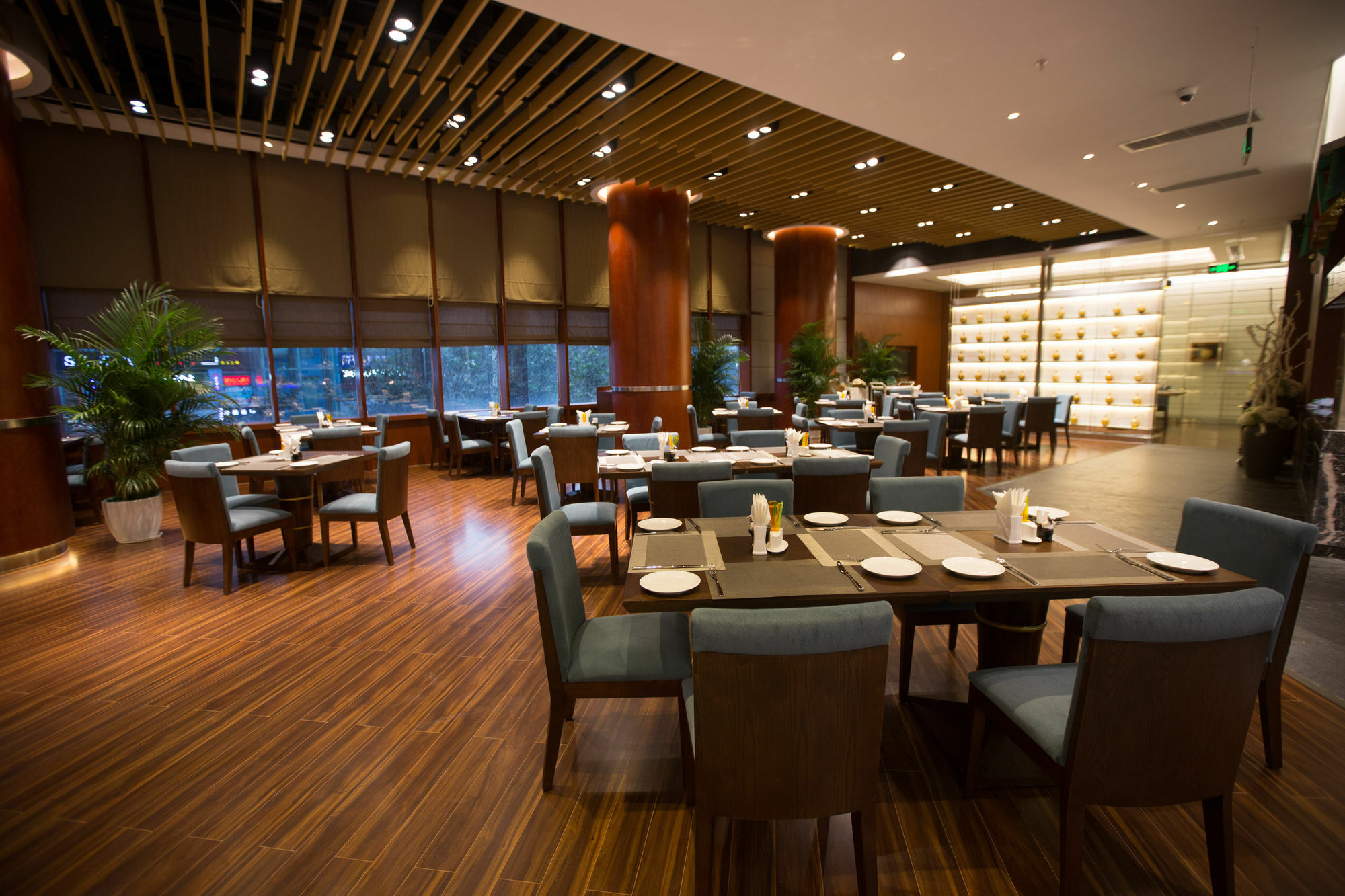 Chongqing Liyuan Hotel Екстериор снимка