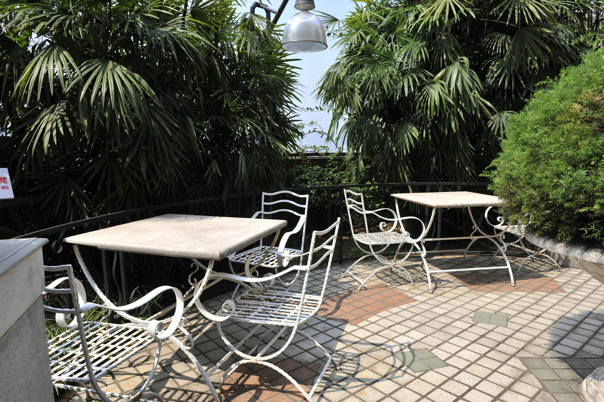 Chongqing Liyuan Hotel Екстериор снимка