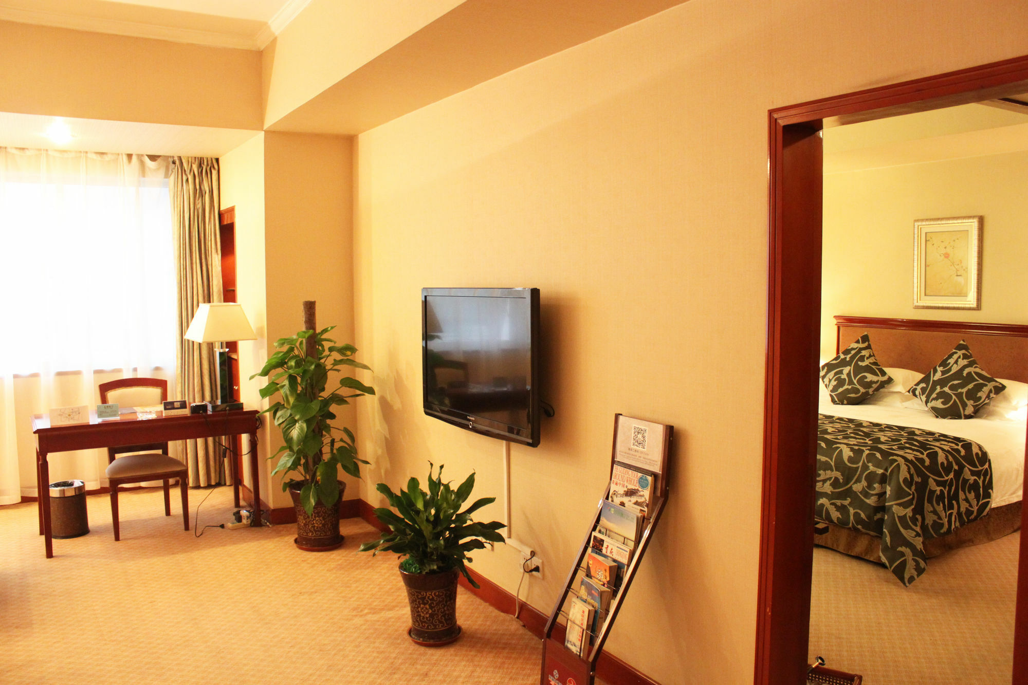Chongqing Liyuan Hotel Екстериор снимка