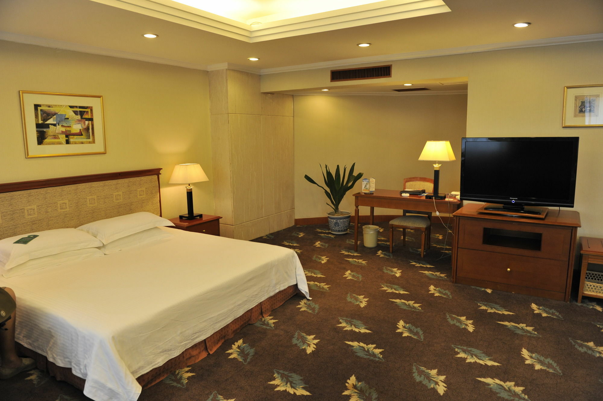 Chongqing Liyuan Hotel Екстериор снимка
