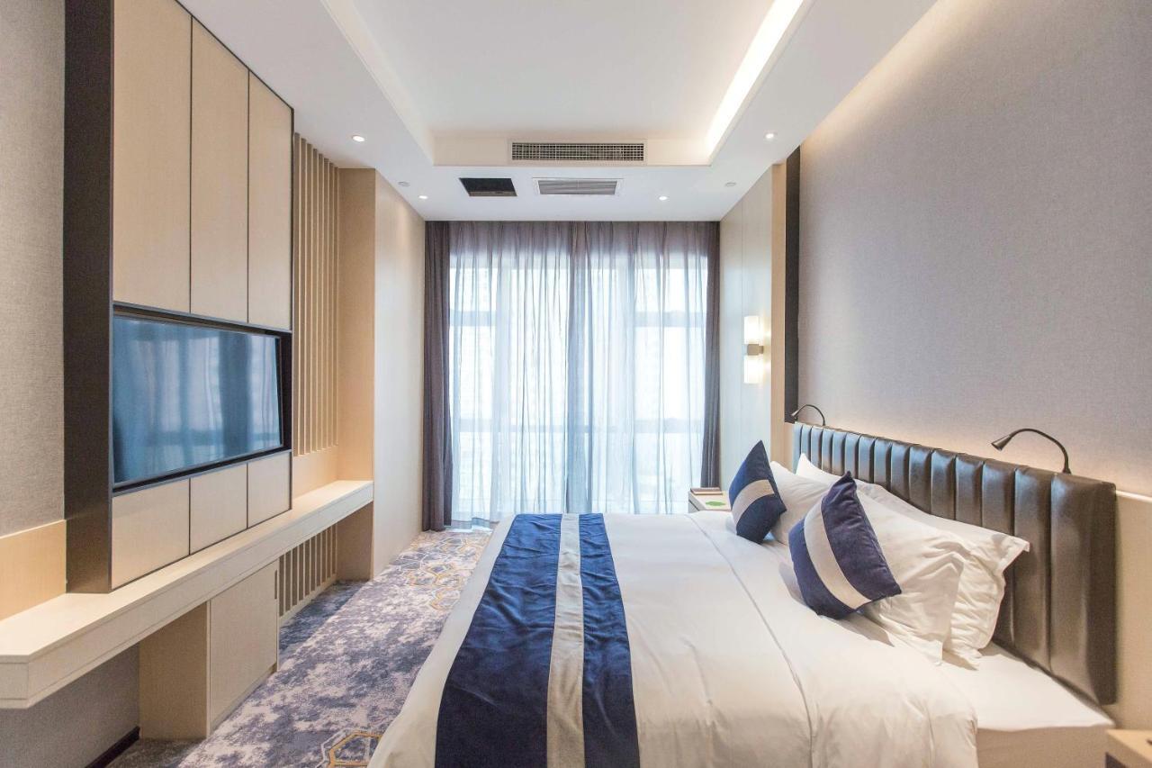 Chongqing Liyuan Hotel Екстериор снимка